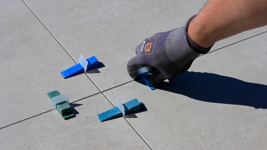 Tile vs Timber Flooring: Pros, Cons and Maintenance for Melbourne Homes